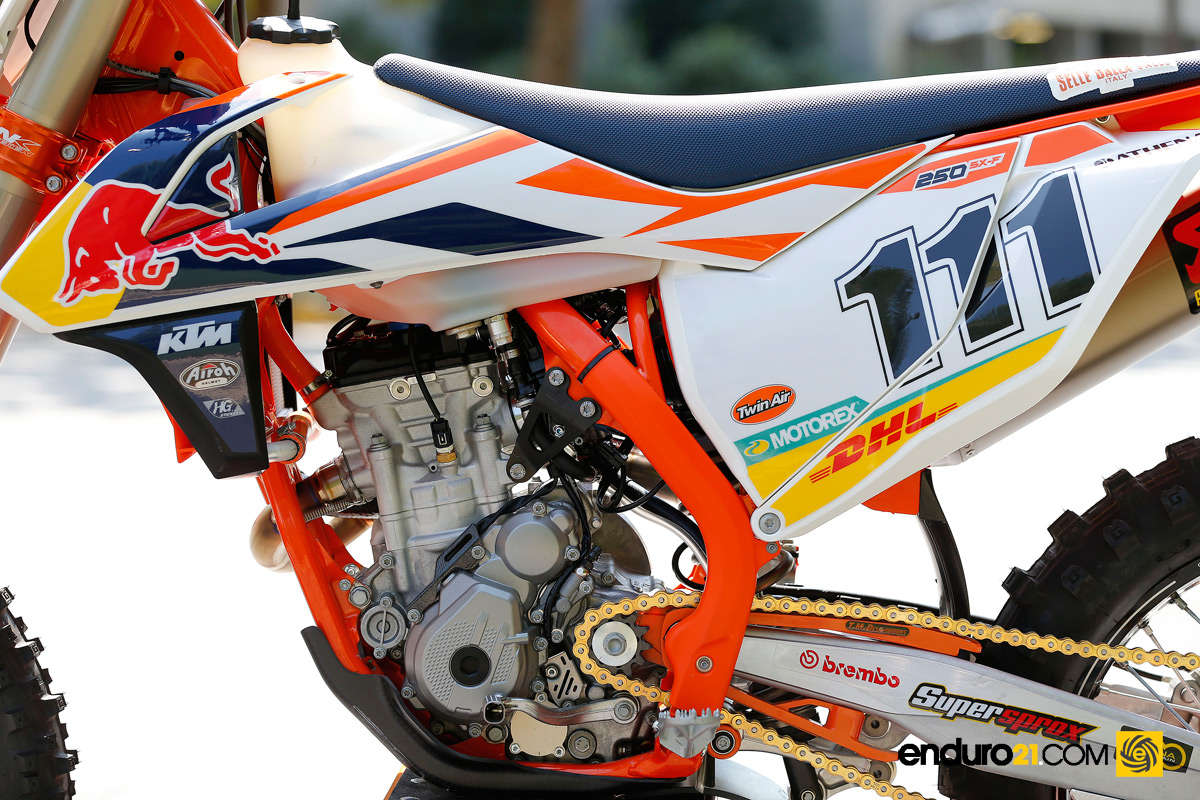 taddy_blazusiak_ktm-250-exc-f_endurocross_7m_0315_1200