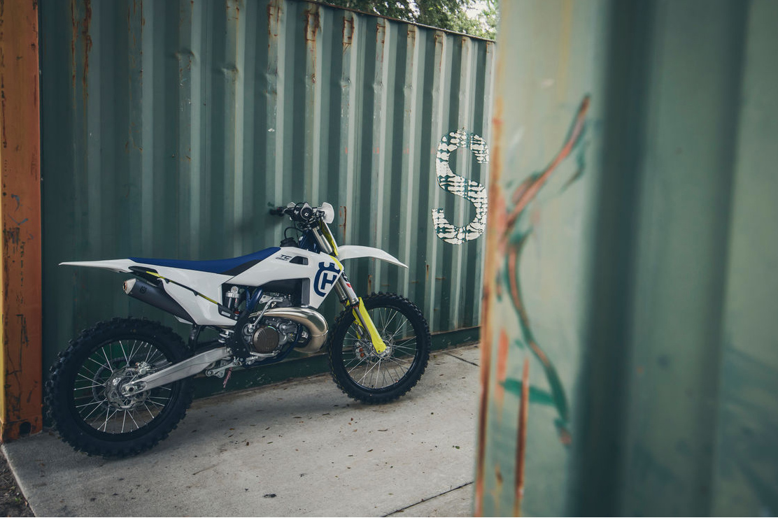 husqvarna_orlando_tc250_static_enduro21_560