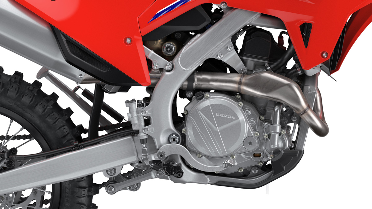 21ym_crf450rx_extremered_r-292r_engine