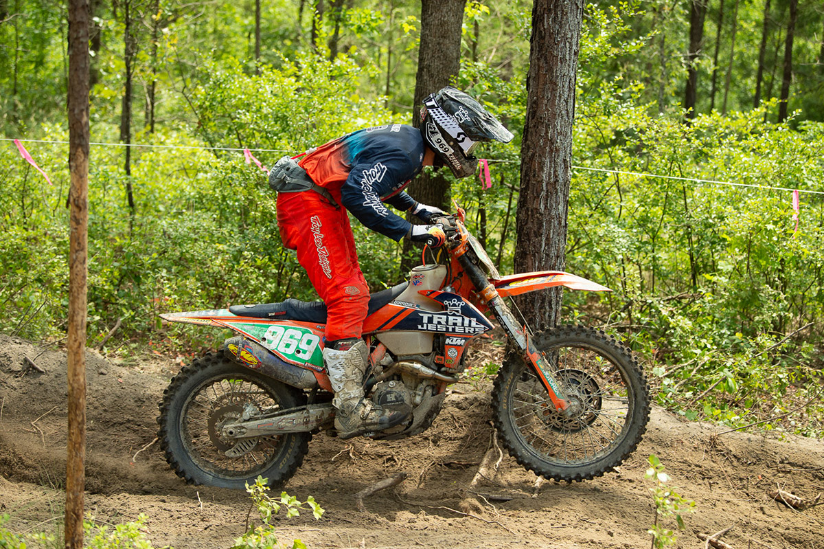 jonathan_girroir_gncc_2020_camp_coker_560