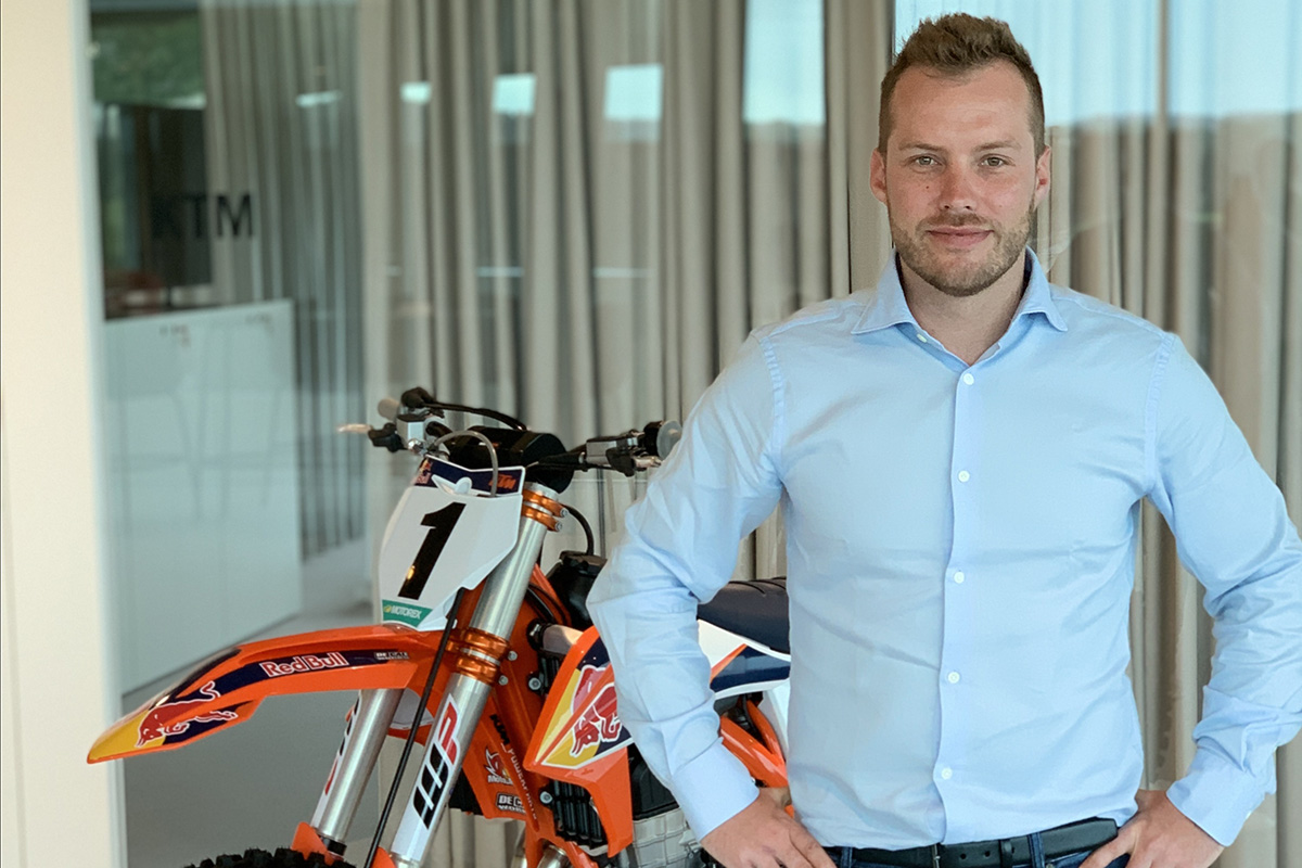 KTM's Justin Maxwell explains the new app technology on 2021 models