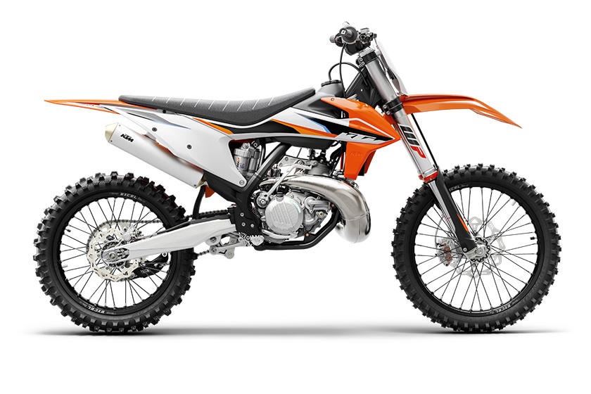 Traction control a reality with myKTM app – KTM 2021 SX range