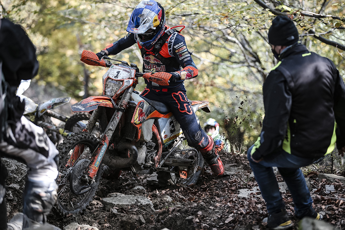 Red Bull Romaniacs: Day 2 results – Lettenbichler takes charge, Blazusiak out