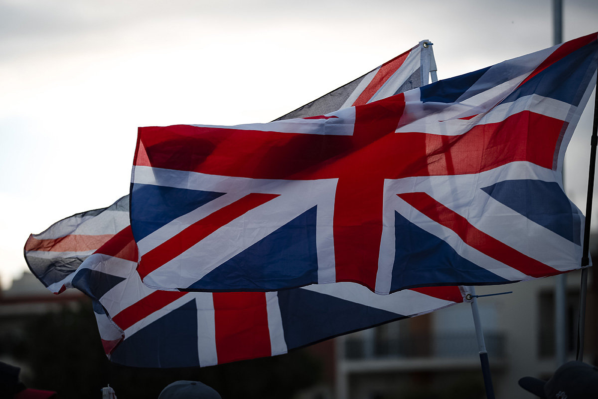 Gran Bretaña baja del carro a sus equipos de Trofeo y Vaso en los ISDE 2021