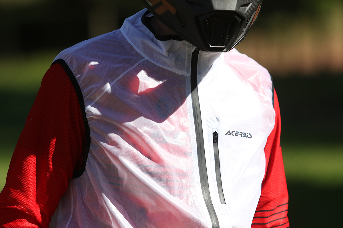 acerbis_softshell_gilet_enduro21_img_7122