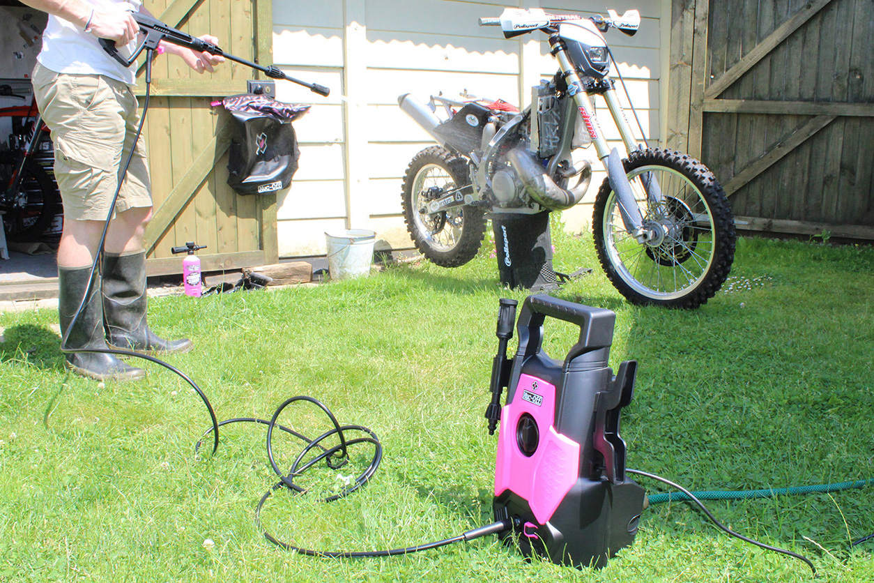 muc off pressure washer motorcycle