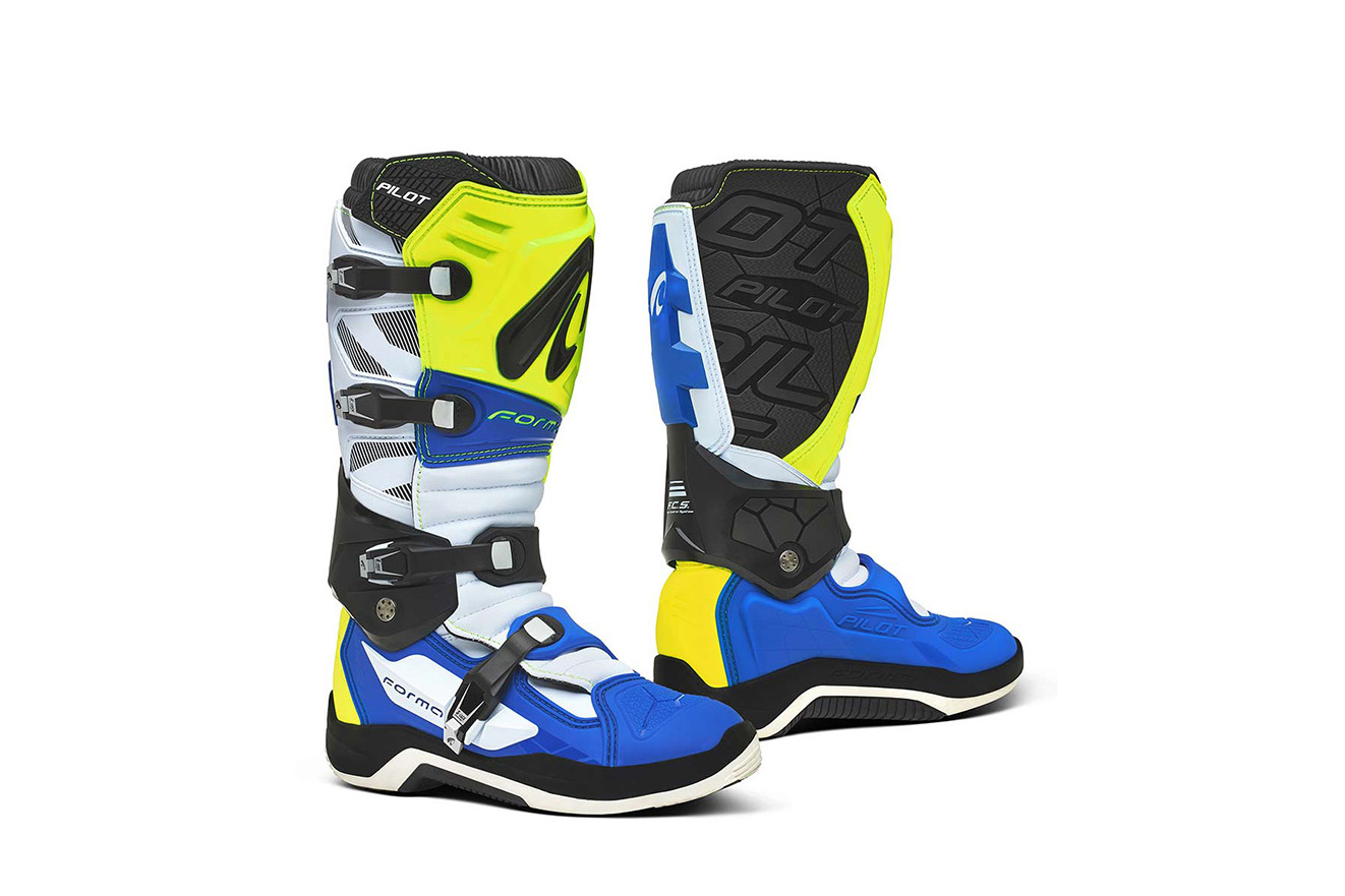 First look: Forma’s new Pilot off-road boots