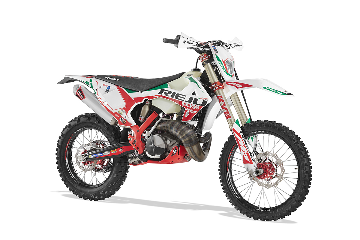 First look: RIEJU announce ISDE SIX DAYS Italia 300 two-stroke special edition