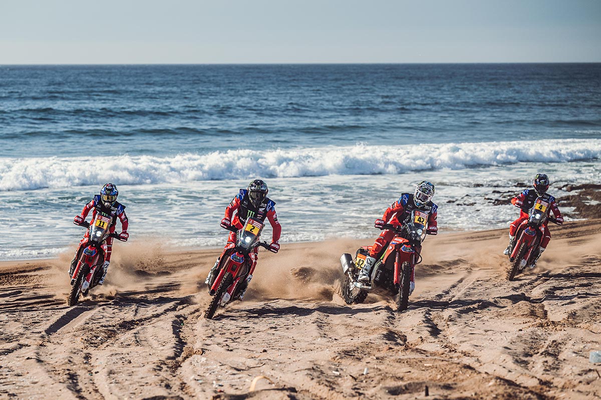 honda_rally_dakar_team_meht_07_dk23