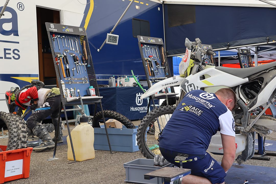 Husqvarna announce 2022 ISDE bike rental and service packages