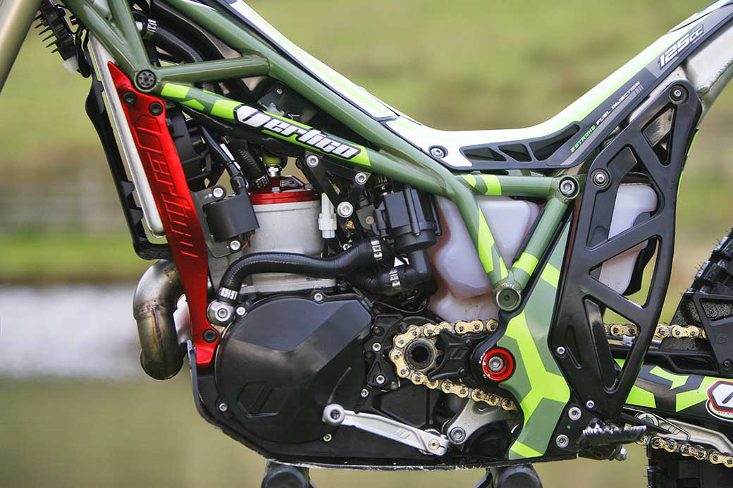 Spotted: Electric water pumps on MX bikes – would it work for enduro?