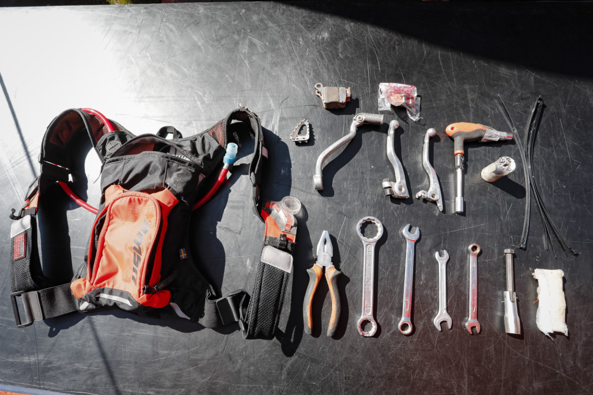 Ktm 2 store stroke tool kit