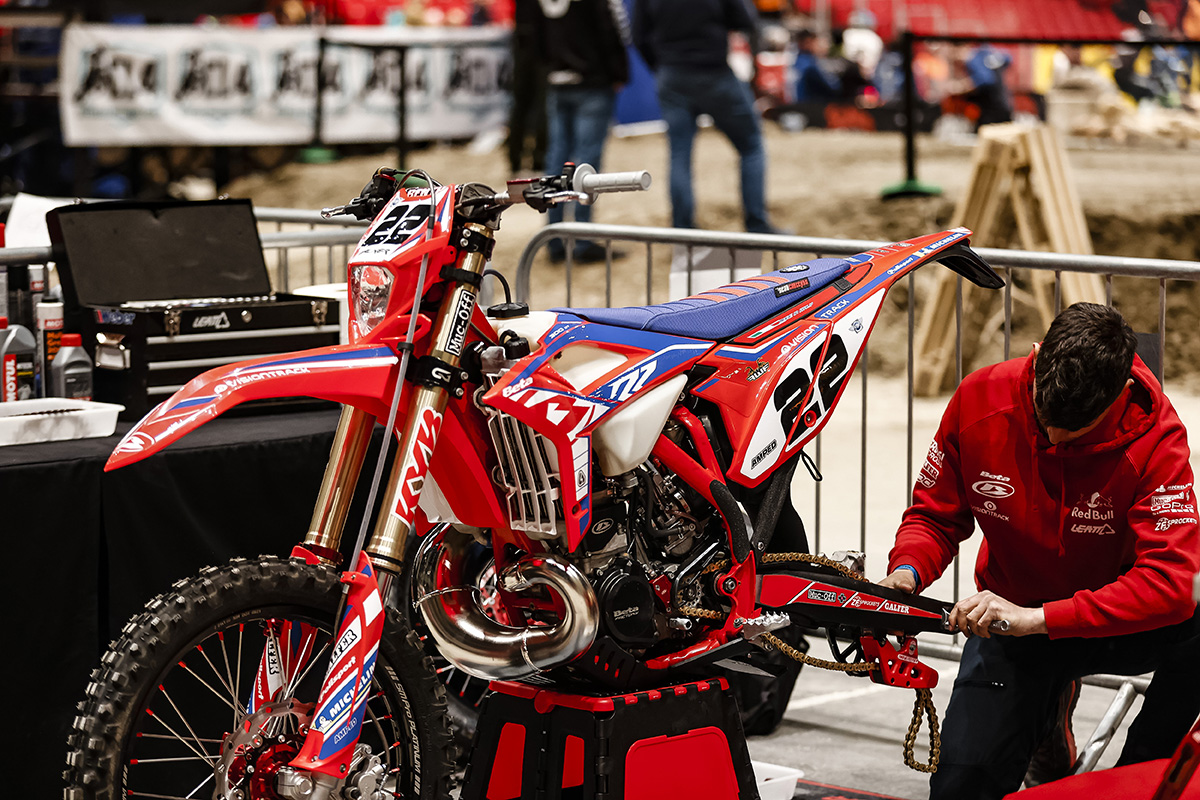 a-jonny-walker_superenduro_2022_rnd2_0075