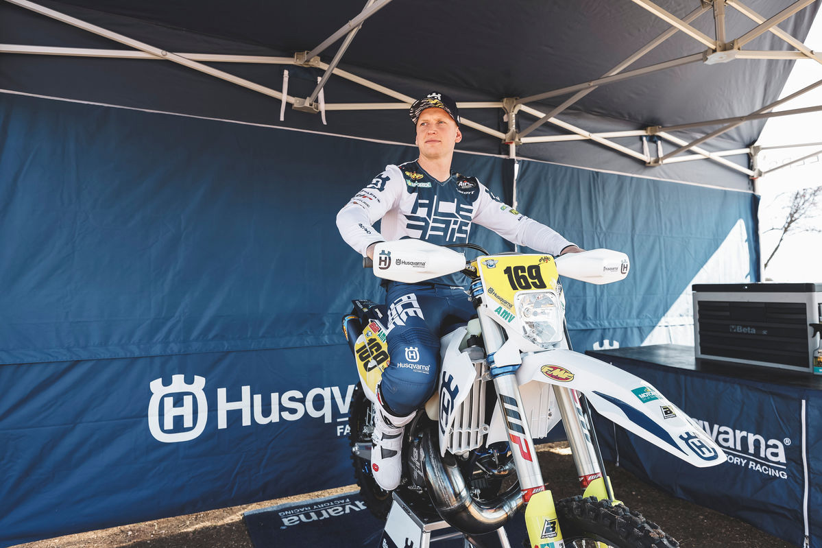 mikael-persson-husqvarna-factory-racing-te-300i_husqvarna_facto_p24075