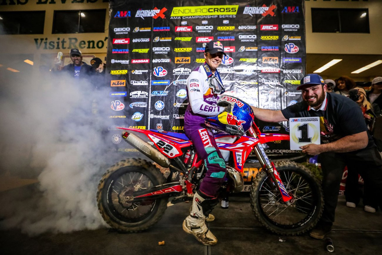 2022_jonny_walker_2022_endurocross_champion