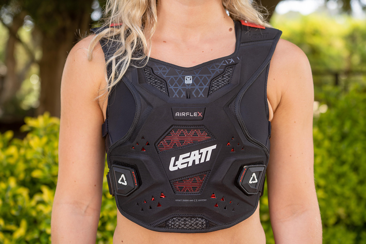 Peto integral Leatt AIRFLEX CHEST PROTECTOR - Protecciones y accesorios  motocross 