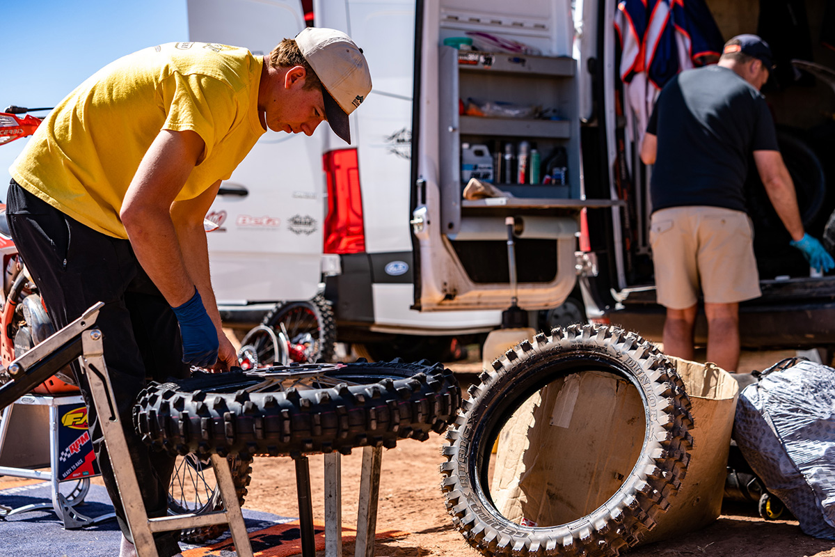 snake_bite_us_hard_enduro_sa900752