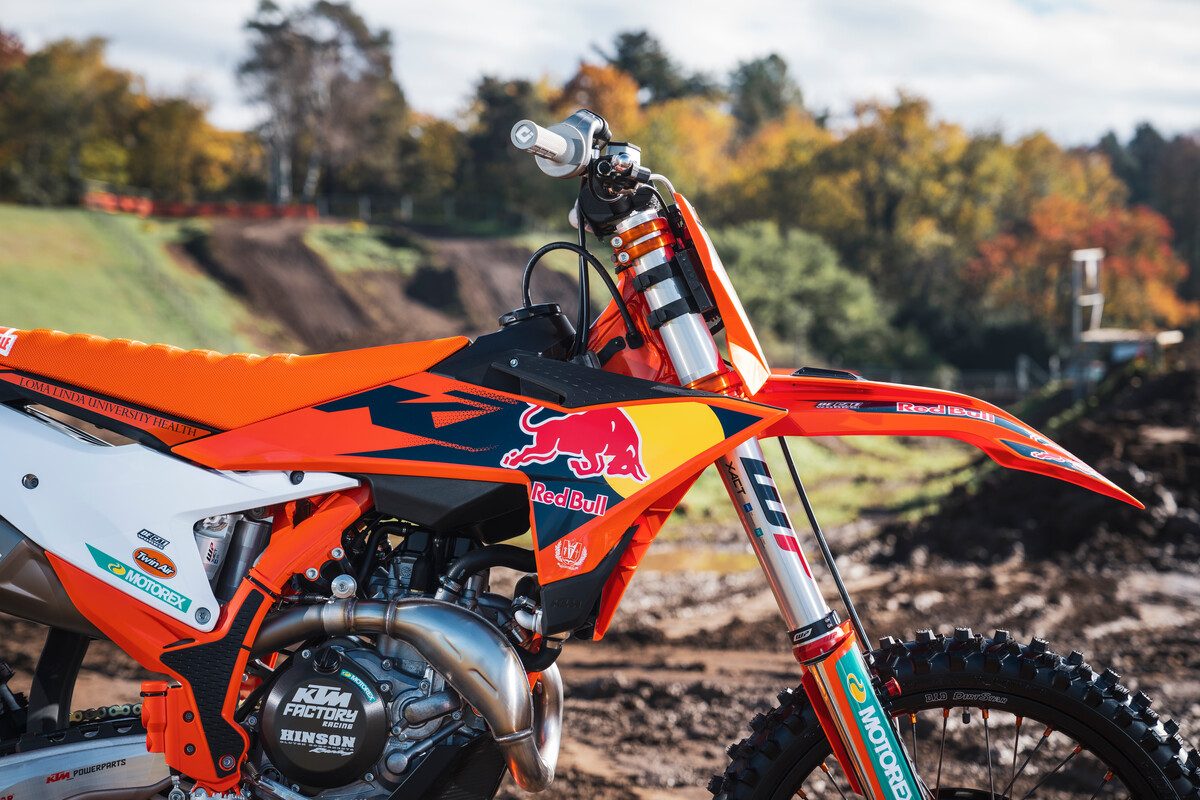 Primera Impresión KTM 450 y 250 SXF Factory 2024 ¿Se vienen cambios