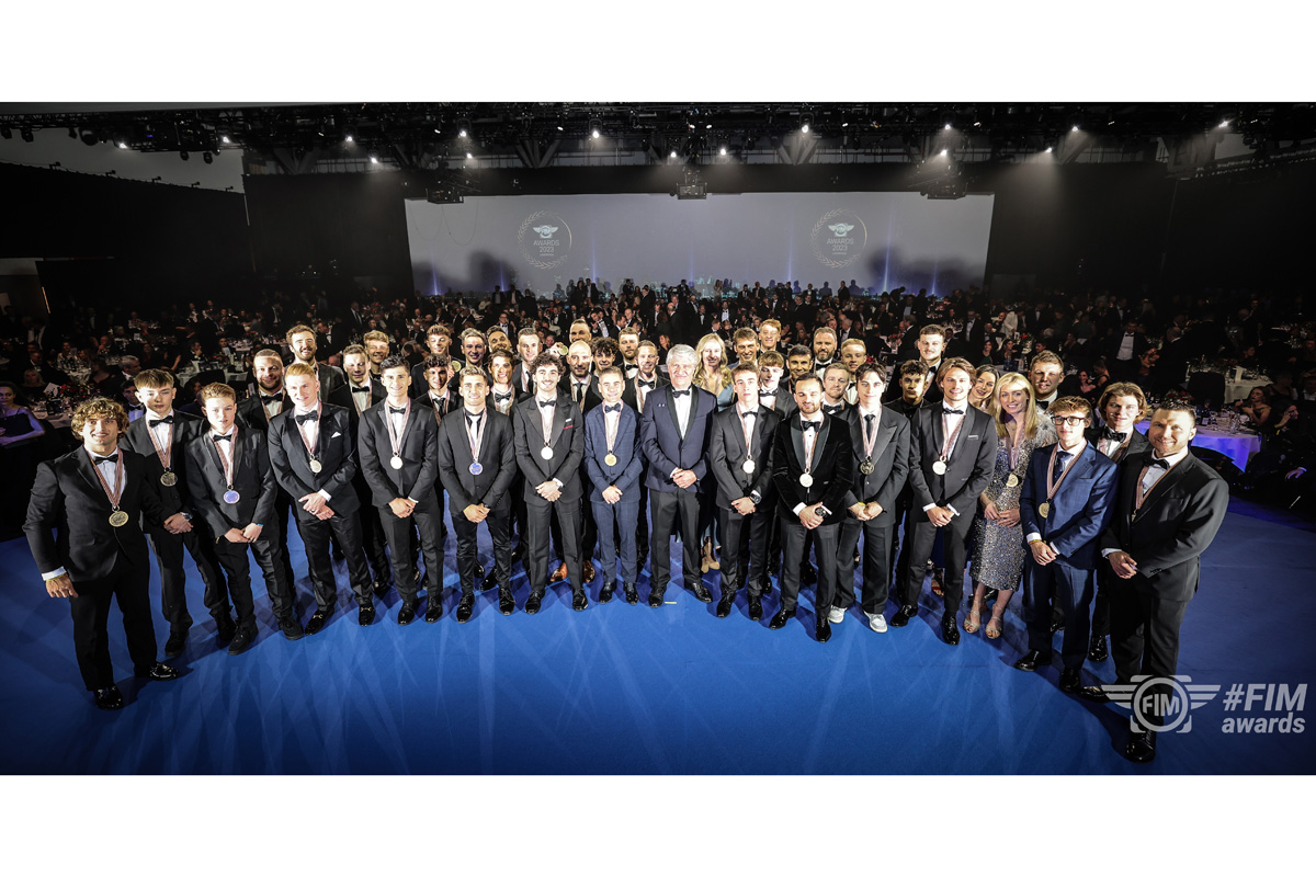 Las estrellas del Mundial de Enduro brillan en la gala de premios FIM 2023