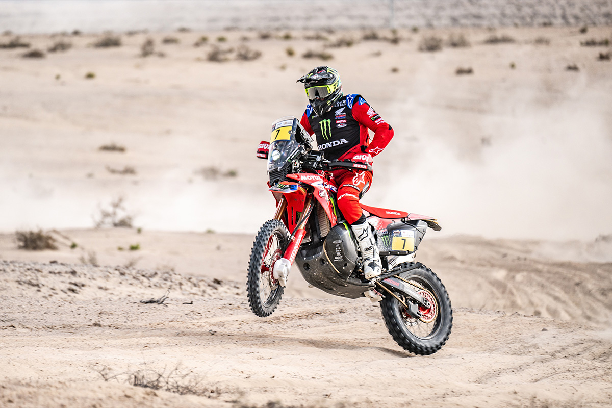 Mundial de Rally-Raid: Quintanilla líder tras la 1ª etapa del Abu Dhabi Desert Challenge