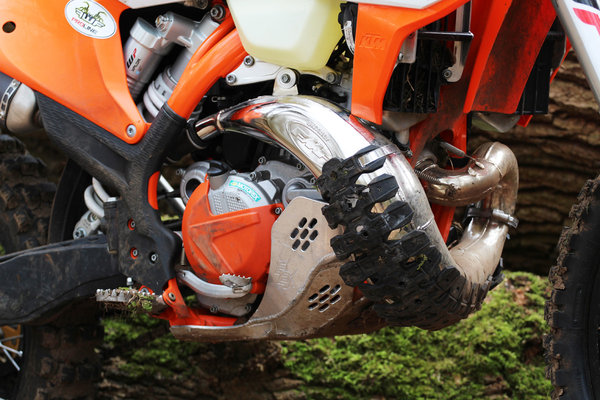 enduro21_ktm_300_exc_tpi_2023_tested3