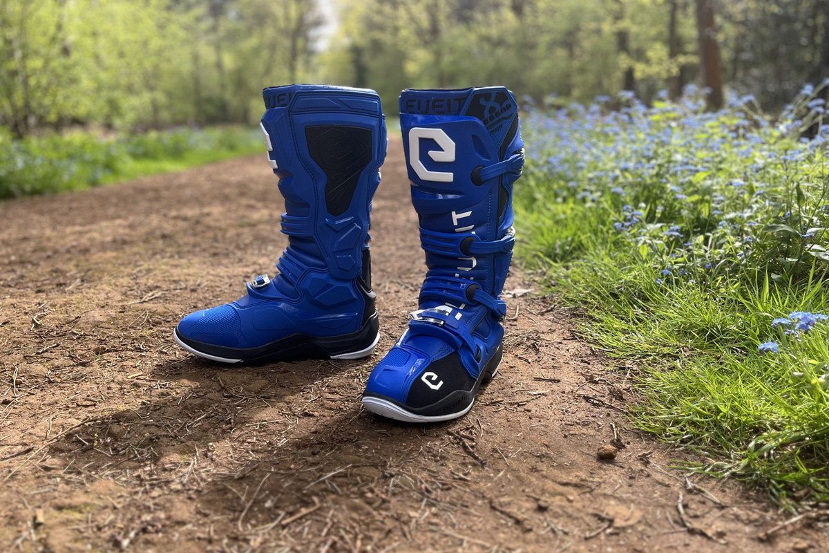 Quick look: Eleveit X-Legend off-road boots