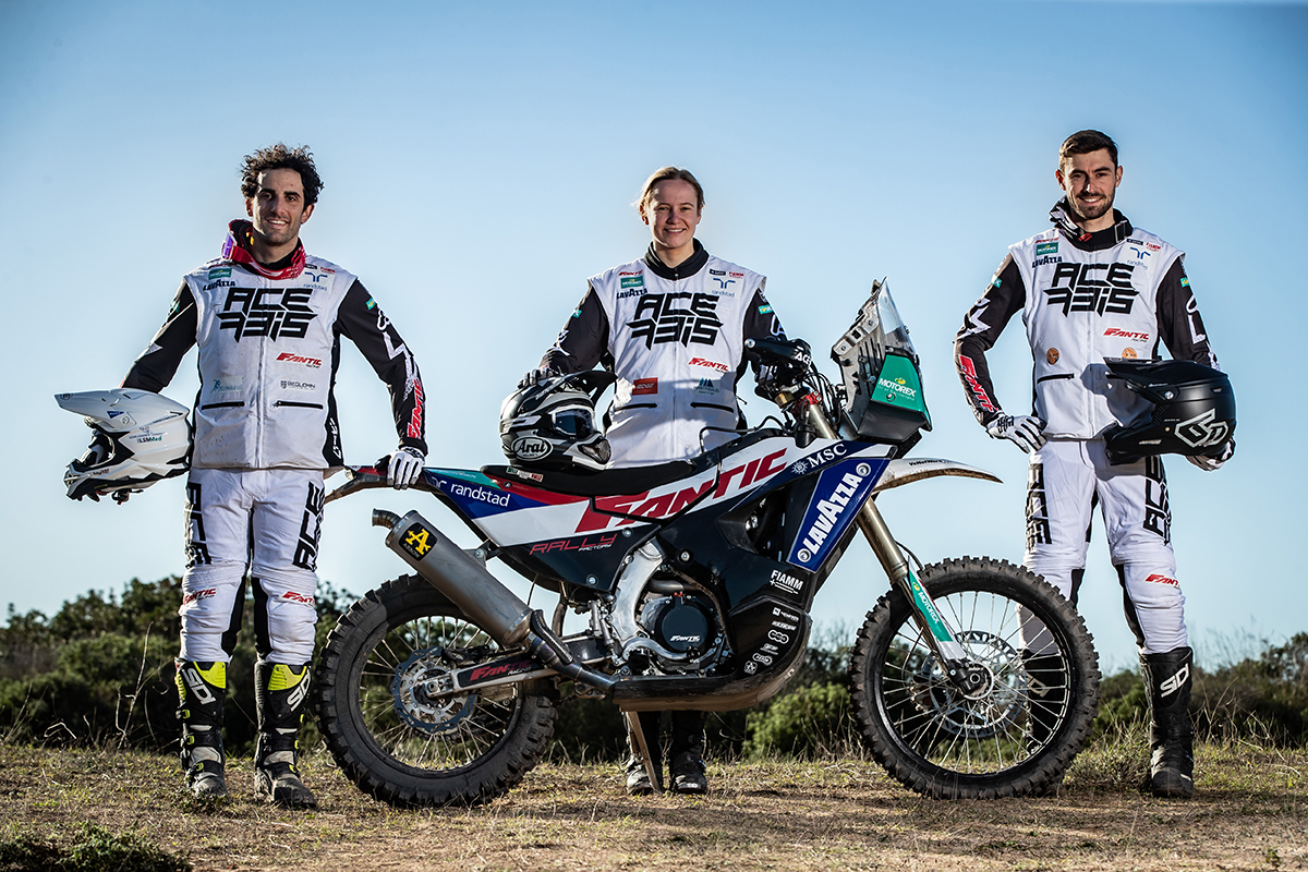 Rally Dakar 2024: Los pilotos y motos de Fantic Racing listos para la gran cita