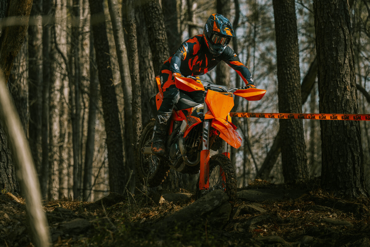 my25-ktm-xc-f-_action_0_action
