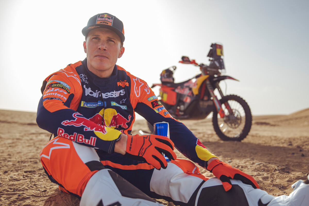 659821_daniel-sanders_statics_red-bull-ktm_dakar-2025_team-shoo_p87275