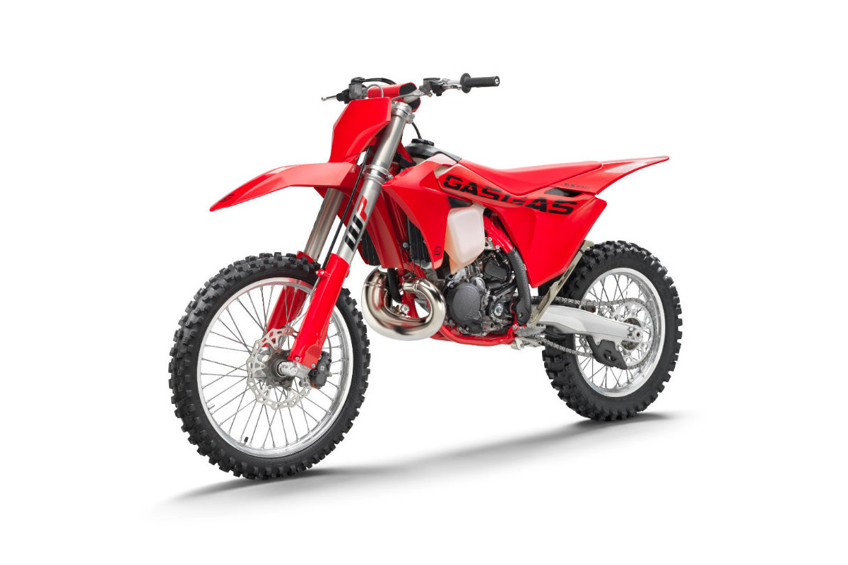 First Look: 2025 GASGAS MC and EX Range – the two-strokes family gets bigger
