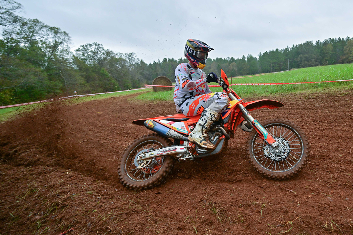 US Sprint Enduro: Girroir signs-off perfect Sprint season at Roger’s Farm