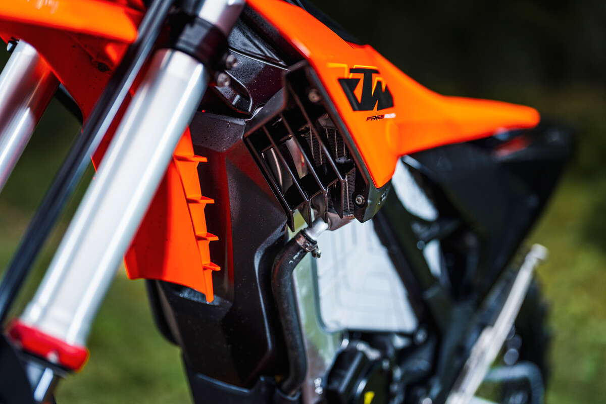 635947_2025-ktm-freeride-e_-detalhes-_-partes_detalhes-_-partes