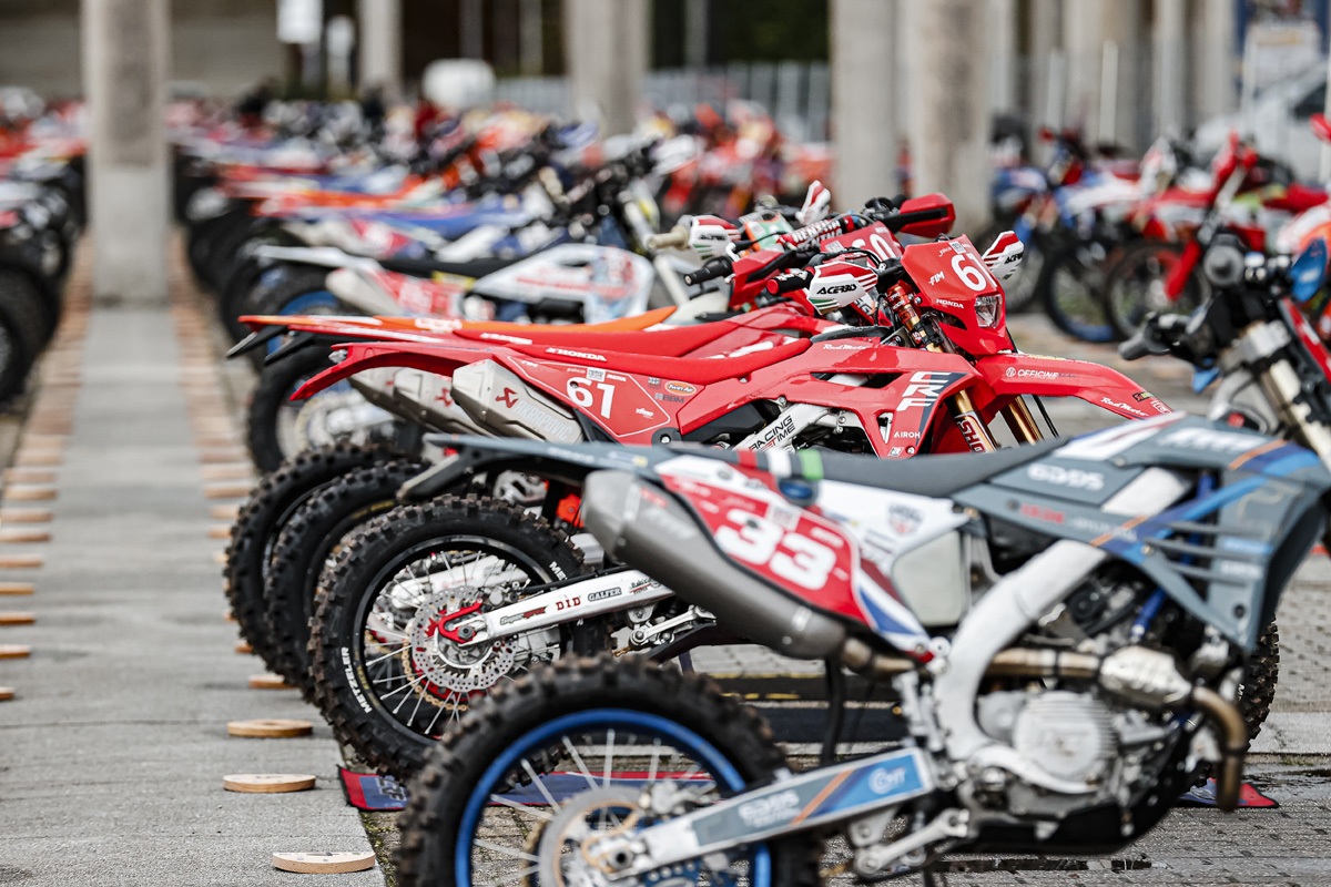 parc_ferme_isde-2024-spain_01405