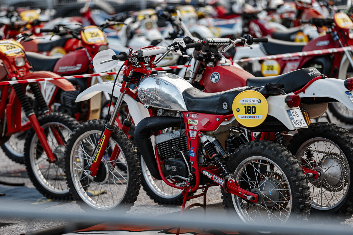 parc-ferme_fim-enduro-vintage-trophy-2025_00348