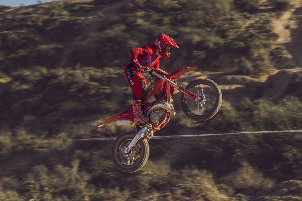 cross-country-ex-300-my26