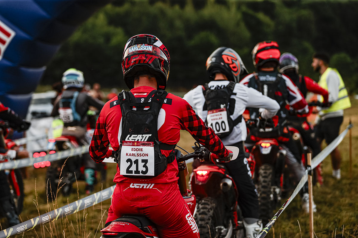 eddie-karlsson_red-bull-romaniacs-2025_07842