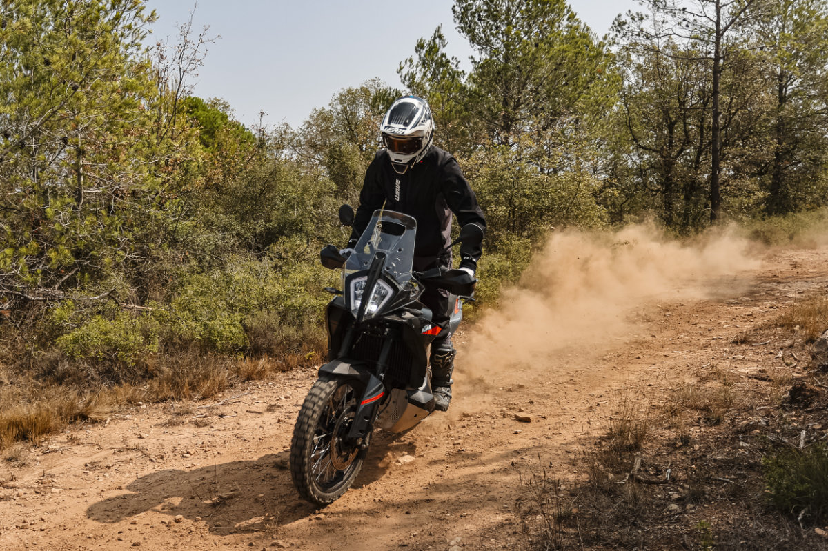 Probada: 1500km de off-road con una KTM 890 Adventure 2024