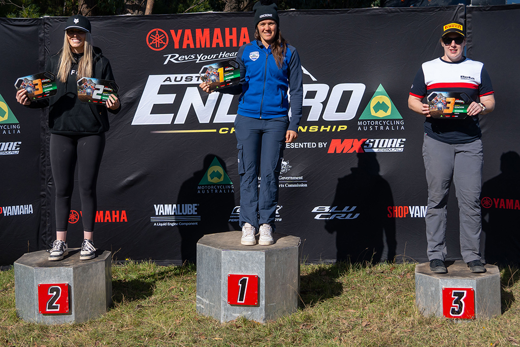 madison_healey_aus_enduro_podium