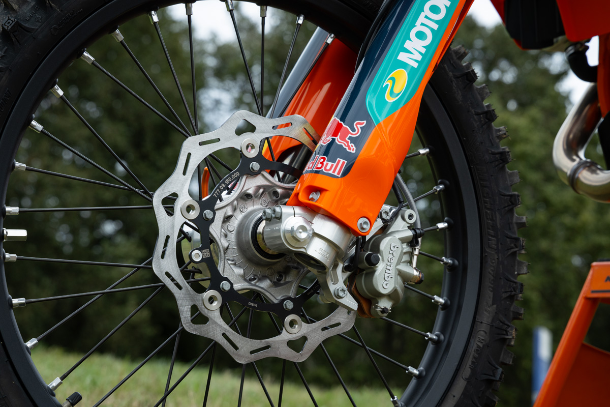 ktm-exc-f-champions-edition_front_brake