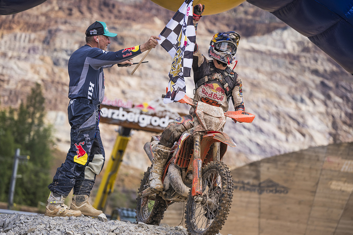 Brothers in arms Erzbergrodeo and Romaniacs create new “World Champions”