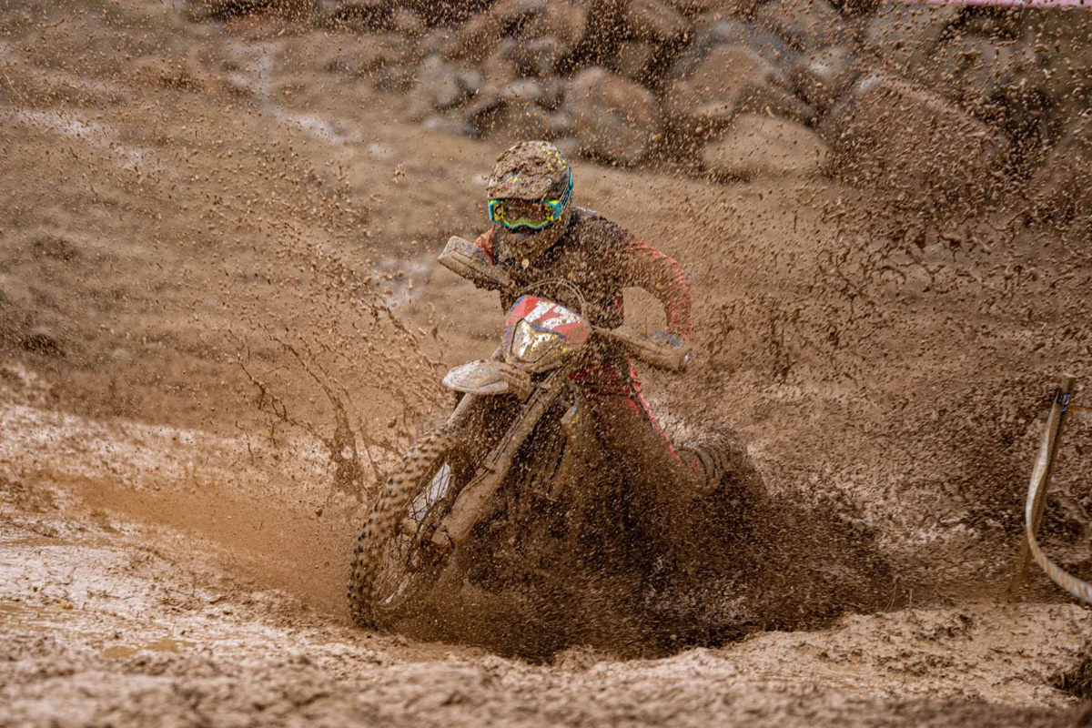 Campeonato Japonés de Enduro 2025: Hiroshima inaugura la temporada con un auténtico festival de barro