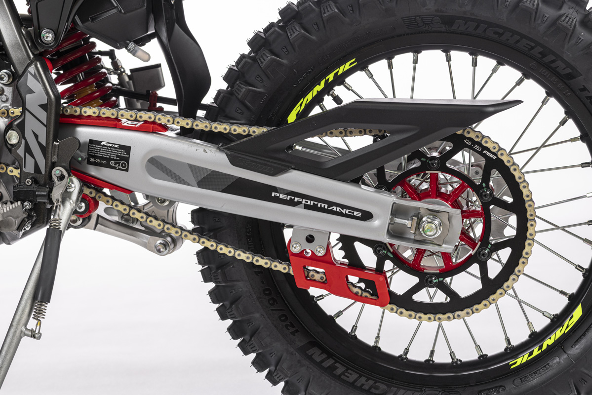 xef125-performance-3