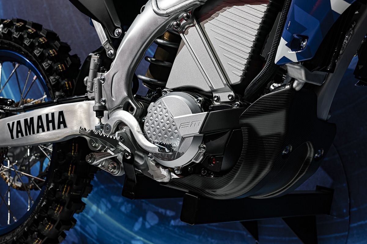 yamaha_yz-e_eicma-2025_00807