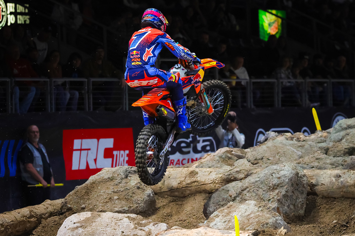 trystan-hart-02-fmf-ktm-factory-racing-prescott-valley-endurocr_p15353