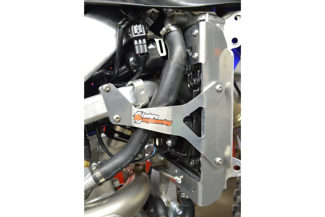 fantic_radiator_guard_enduro_engineering_side