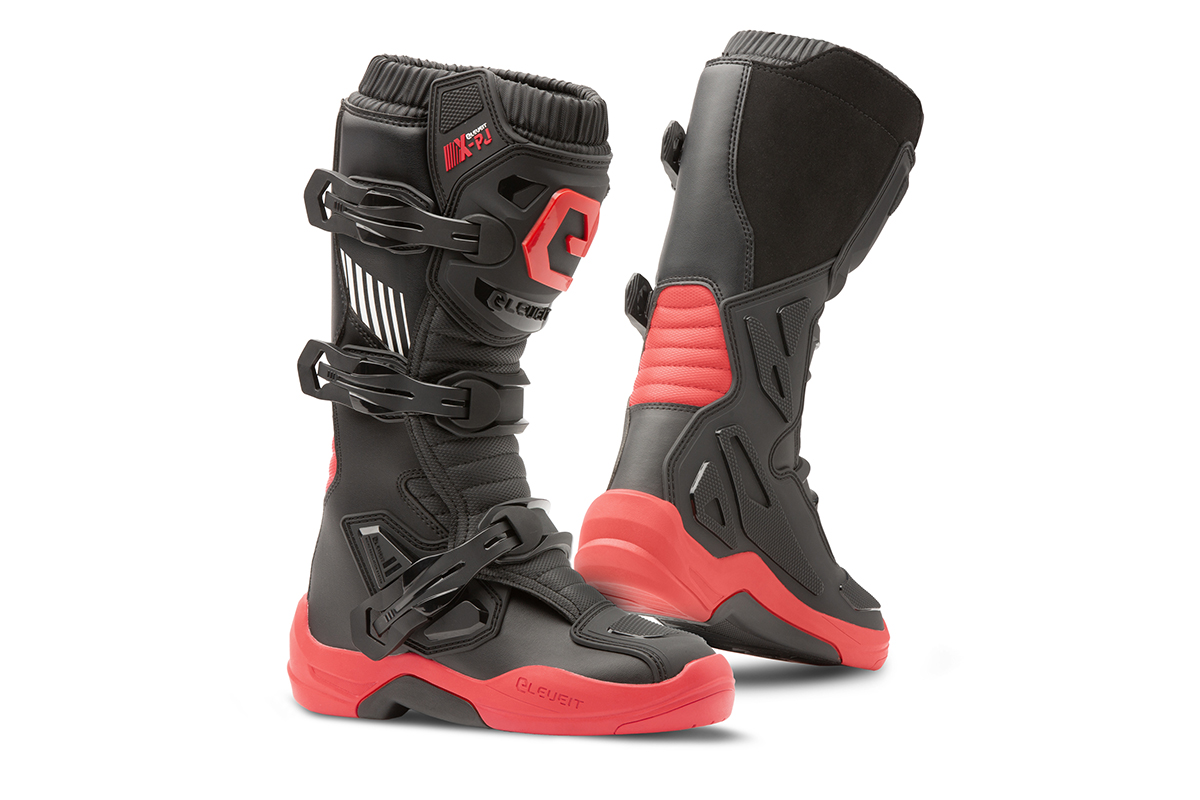 Quick look: New X Peak Junior Off-Road Riding Boots from Eleveit