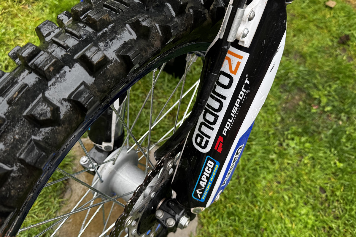 wr_front_fork_img_3832