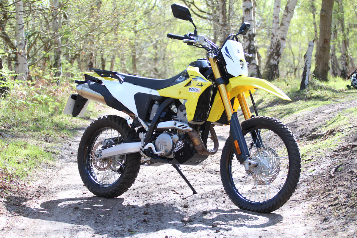 2026_suzuki_dr-z_enduro21_img_4676