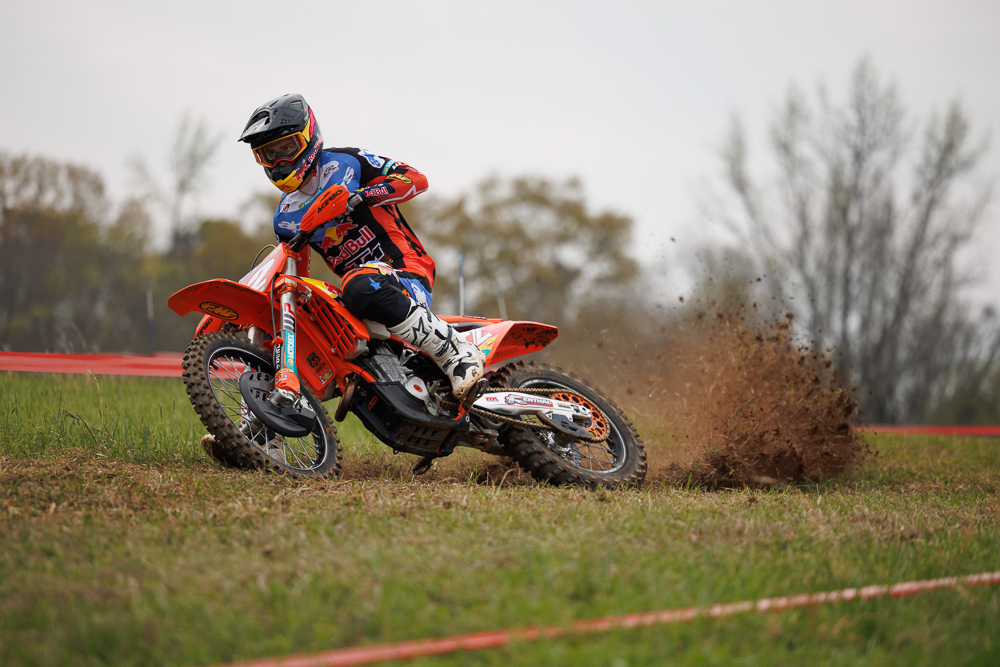 davis-rodgers-sprint-001